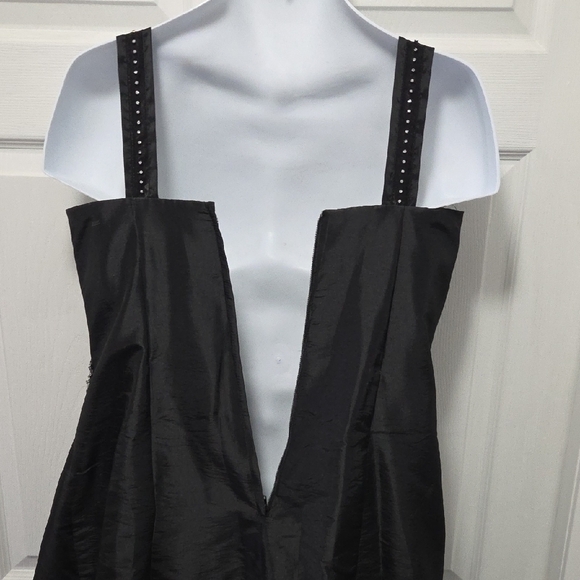 Pretty Maids Size 16 (Fits 17"ptp) Black High Low Dress with Embellished Straps - Picture 5 of 7
